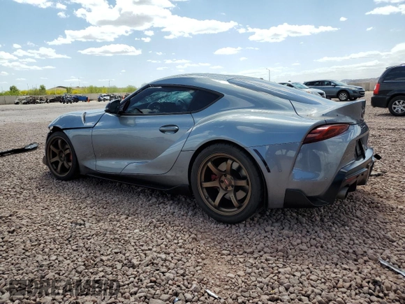 2021 Toyota Supra 3.0 z VIN WZ1DB0C02MW035473, wystawiony jako Copart lot #52582315 z przebiegiem Nie podano mil oraz Szkoda całkowita • Salvage title. Historia ofert i sprzedaży dostępna na DreamBid. Obrazek 2.