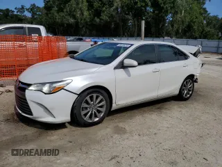 2017 Toyota Camry XLE with VIN 4T1BF1FK1HU425815, listed as a Copart auction lot 58208255 with 109,240 mi miles and Salvage title. Bid and sale history available at DreamBid. Image 1.