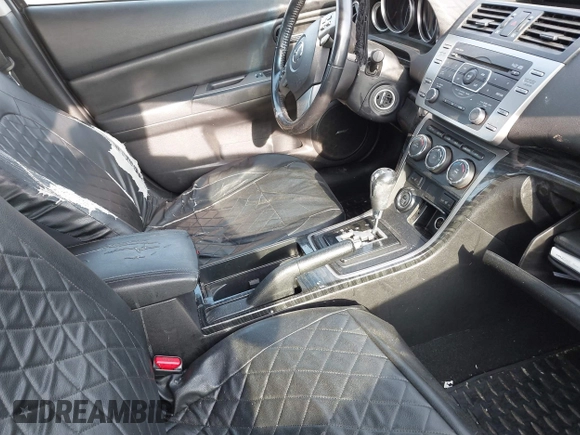 2009 Mazda 6 i Touring с VIN 1YVHP82A895M25706, выставлен на аукционе IAAI как лот 42176632 с пробегом Не указан миль и . История ставок и продаж доступна на DreamBid. Изображение 5.