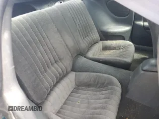 1995 Pontiac Firebird Firebird z VIN 2G2FS22S6S2237631, wystawiony jako Copart lot #61542625 z przebiegiem Nie podano mil oraz Szkoda całkowita • Salvage title. Historia ofert i sprzedaży dostępna na DreamBid. Obrazek 10.