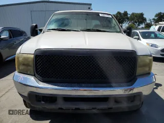 2004 Ford F-250 XL with VIN 1FTNW21P44EA81153, listed as a Copart auction lot 63841495 with 337,958 mi miles and Salvage title. Bid and sale history available at DreamBid. Image 5.