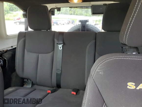 2013 Jeep Wrangler Unlimited Sahara with VIN 1C4BJWEG8DL678692, listed as a Copart auction lot 62289785 with 132,528 mi miles and Clean title. Bid and sale history available at DreamBid. Image 10.