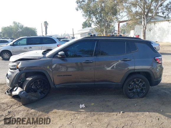 2022 Jeep Compass Latitude с VIN 3C4NJDBB6NT227843, выставлен на аукционе IAAI как лот 41207967 с пробегом 49 248 миль миль и . История ставок и продаж доступна на DreamBid. Изображение 14.
