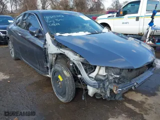 2013 Honda Accord Cpe EX-L with VIN 1HGCT2B81DA010282, listed as a IAAI auction lot 41418323 with 99,183 mi miles. Bid and sale history available at carsss.com. Image 6.