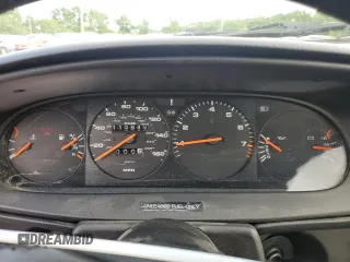 1987 Porsche 944 с VIN WP0AA094XHN450664, выставлен на аукционе Copart как лот 57918205 с пробегом 115 949 миль миль и Списание • Salvage title. История ставок и продаж доступна на DreamBid. Изображение 9.