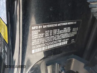 2016 BMW X3 xDrive28i z VIN 5UXWX9C52G0D93786, wystawiony jako IAAI lot #41838589 z przebiegiem 126 082 mil mil oraz . Historia ofert i sprzedaży dostępna na DreamBid. Obrazek 9.