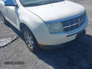 2007 Lincoln MKX with VIN 2LMDU68C37BJ22240, listed as a IAAI auction lot 41773667 with 191,570 mi miles. Bid and sale history available at carsss.com. Image 6.