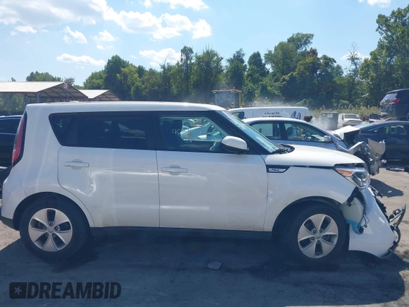 2016 Kia Soul with VIN KNDJN2A20G7259395, listed as a IAAI auction lot 40314516 with 72,168 mi miles. Bid and sale history available at carsss.com. Image 13.