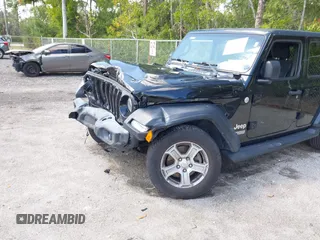 2020 Jeep Wrangler Unlimited Sport S z VIN 1C4HJXDN1LW223664, wystawiony jako IAAI lot #41886832 z przebiegiem 77 019 mil mil oraz . Historia ofert i sprzedaży dostępna na DreamBid. Obrazek 6.