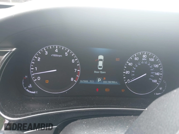 2015 Hyundai Equus Signature with VIN KMHGH4JH9FU098686, listed as a IAAI auction lot 42275775 with 102,765 mi miles and . Bid and sale history available at DreamBid. Image 7.
