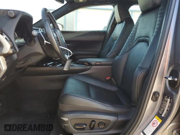 2019 Lexus UX 250h with VIN JTHU9JBH1K2004628, listed as a Copart auction lot 56522165 with 103,168 mi miles and Salvage title. Bid and sale history available at DreamBid. Image 7.