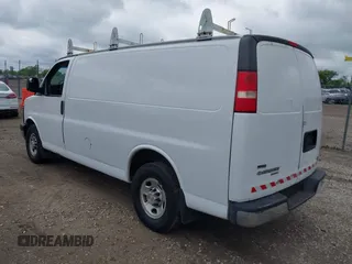 2012 Chevrolet Express Cargo z VIN 1GCWGFCGXC1102678, wystawiony jako IAAI lot #42379586 z przebiegiem 166 897 mil mil oraz . Historia ofert i sprzedaży dostępna na DreamBid. Obrazek 3.