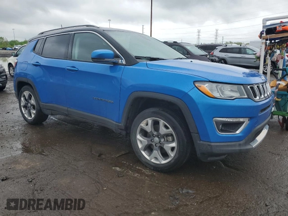 2019 Jeep Compass Limited z VIN 3C4NJDCB7KT647945, wystawiony jako Copart lot #56949725 z przebiegiem 41 892 mil mil oraz Czysty tytuł • Clean title. Historia ofert i sprzedaży dostępna na DreamBid. Obrazek 4.