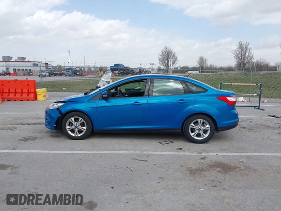 2014 Ford Focus SE with VIN 1FADP3F23EL310193, listed as a IAAI auction lot 41808058 with 53,658 mi miles. Bid and sale history available at carsss.com. Image 14.