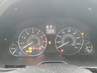 2011 Subaru Outback Premium z VIN 4S4BRBCC1B3352274, wystawiony jako Copart lot #57683785 z przebiegiem 128 169 mil mil oraz Szkoda całkowita • Salvage title. Historia ofert i sprzedaży dostępna na DreamBid. Obrazek 9.