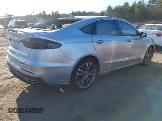 2019 Ford Fusion Titanium with VIN 3FA6P0K97KR269817, listed as a IAAI auction lot 40880869 with 93,025 mi miles. Bid and sale history available at carsss.com. Image 4.