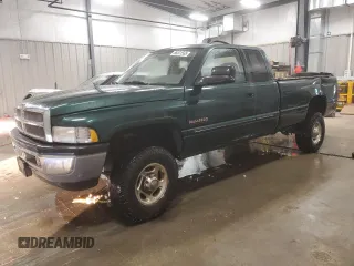 2001 Dodge Ram 2500 with VIN 3B7KF236X1G709065, listed as a Copart auction lot 88531565 with 352,054 mi miles and Clean Title. Bid and sale history available at carsss.com. Image 1.