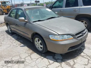 2000 Honda Accord SE z VIN 1HGCG5673YA090469, wystawiony jako IAAI lot #42391254 z przebiegiem 140 819 mil mil oraz . Historia ofert i sprzedaży dostępna na DreamBid. Obrazek 1.