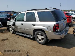 2007 Chevrolet TrailBlazer LS with VIN 1GNDT13S972202384, listed as a Copart auction lot 70833834 with 218,992 mi miles and Salvage Title. Bid and sale history available at DreamBid. Image 2.