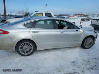 2014 Ford Fusion Titanium Hybrid with VIN 3FA6P0RU1ER291455, listed as a IAAI auction lot 41821152 with 108,408 mi miles. Bid and sale history available at carsss.com. Image 13.