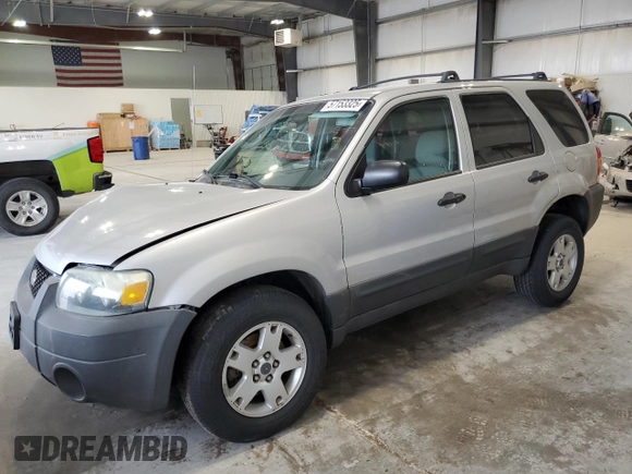 2005 Ford Escape XLT с VIN 1FMYU93185KA04997, выставлен на аукционе Copart как лот 57153325 с пробегом 121 348 миль миль и Списание • Salvage title. История ставок и продаж доступна на DreamBid. Изображение 1.