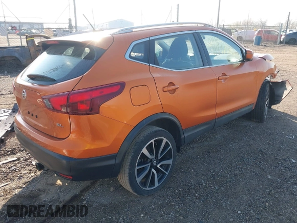 2017 Nissan Rogue S z VIN JN1BJ1CP9HW016617, wystawiony jako IAAI lot #41997886 z przebiegiem 97 431 mil mil oraz . Historia ofert i sprzedaży dostępna na DreamBid. Obrazek 4.