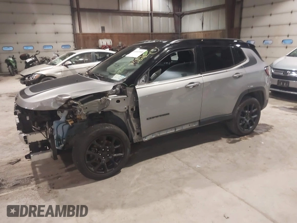 2022 Jeep Compass Latitude с VIN 3C4NJDBB6NT197114, выставлен на аукционе IAAI как лот 41052368 с пробегом 87 354 миль миль и . История ставок и продаж доступна на DreamBid. Изображение 17.
