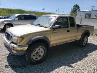 2002 Toyota Tacoma with VIN 5TEWM72N52Z881281, listed as a Copart auction lot 65832595 with 131,600 mi miles and Clean title. Bid and sale history available at DreamBid. Image 1.