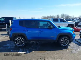 2020 Jeep Renegade Sport with VIN ZACNJAAB0LPM01438, listed as a IAAI auction lot 41608573 with 90,053 mi miles and . Bid and sale history available at carsss.com. Image 13.