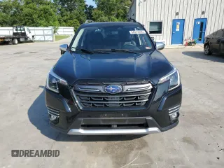 2022 Subaru Forester Touring z VIN JF2SKARCXNH528872, wystawiony jako Copart lot #64573425 z przebiegiem 27 505 mil mil oraz Szkoda całkowita • Salvage title. Historia ofert i sprzedaży dostępna na DreamBid. Obrazek 5.