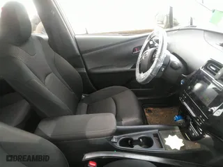 2019 Toyota Prius LE with VIN JTDL9RFU9K3009363, listed as a IAAI auction lot 41812912 with 28,442 mi miles. Bid and sale history available at carsss.com. Image 5.