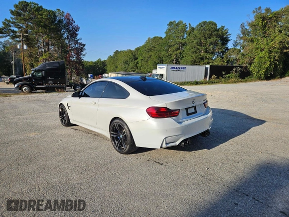 2017 BMW M4 with VIN WBS3R9C35HA014021, listed as a Copart auction lot 76403244 with 77,986 mi miles and Clean Title. Bid and sale history available at carsss.com. Image 3.