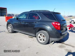 2015 Chevrolet Equinox LT z VIN 2GNFLFEK2F6256551, wystawiony jako IAAI lot #38308603 z przebiegiem 138 425 mil mil oraz . Historia ofert i sprzedaży dostępna na DreamBid. Obrazek 3.