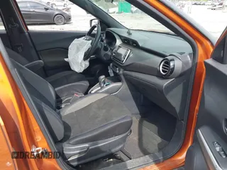 2018 Nissan Kicks SV с VIN 3N1CP5CU1JL540145, выставлен на аукционе IAAI как лот 42274486 с пробегом 118 317 миль миль и . История ставок и продаж доступна на DreamBid. Изображение 5.