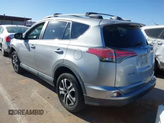 2017 Toyota RAV4 LE z VIN 2T3ZFREV6HW331736, wystawiony jako IAAI lot #41840112 z przebiegiem 110 328 mil mil oraz . Historia ofert i sprzedaży dostępna na DreamBid. Obrazek 3.