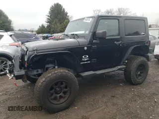 2010 Jeep Wrangler Sahara z VIN 1J4AA5D16AL204054, wystawiony jako Copart lot #84038194 z przebiegiem 132 426 mil mil oraz Czysty tytuł • Clean title. Historia ofert i sprzedaży dostępna na DreamBid. Obrazek 1.