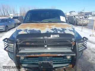 1998 Dodge Ram 1500 with VIN 3B7HF13Z4WG191315, listed as a IAAI auction lot 41643173 with 222,200 mi miles. Bid and sale history available at carsss.com. Image 12.