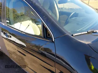 2019 Jeep Cherokee Latitude z VIN 1C4PJLCX3KD353480, wystawiony jako IAAI lot #41305389 z przebiegiem 88 326 mil mil oraz . Historia ofert i sprzedaży dostępna na DreamBid. Obrazek 6.