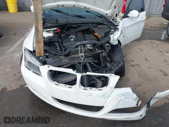 2010 BMW 3 Series 328i with VIN WBAPH5G5XANM36667, listed as a IAAI auction lot 41855724 with 90,565 mi miles and . Bid and sale history available at DreamBid. Image 6.