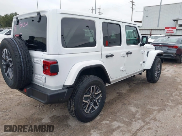 2025 Jeep Wrangler Sahara with VIN 1C4PJXEN6SW526206, listed as a IAAI auction lot 41610649 with 3,497 mi miles and . Bid and sale history available at DreamBid. Image 4.