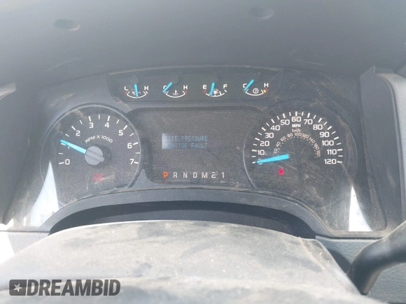 2014 Ford F-150 XL z VIN 1FTFX1EF0EFC60346, wystawiony jako IAAI lot #42198991 z przebiegiem 132 845 mil mil oraz . Historia ofert i sprzedaży dostępna na DreamBid. Obrazek 7.