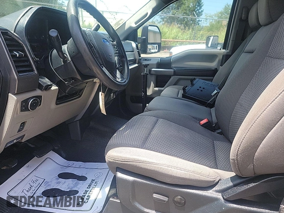2020 Ford F-250 XL z VIN 1FT7X2B62LED95958, wystawiony jako IAAI lot #42555993 z przebiegiem 86 391 mil mil oraz . Historia ofert i sprzedaży dostępna na DreamBid. Obrazek 12.