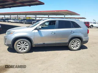 2014 Kia Sorento EX with VIN 5XYKUDA72EG543707, listed as a IAAI auction lot 42045776 with 83,700 mi miles. Bid and sale history available at carsss.com. Image 14.