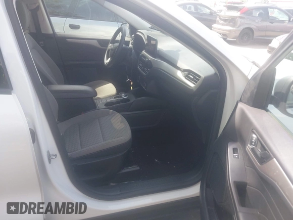 2022 Ford Escape SE с VIN 1FMCU9G61NUA61014, выставлен на аукционе IAAI как лот 42300004 с пробегом 182 352 миль миль и . История ставок и продаж доступна на DreamBid. Изображение 5.