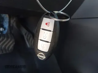 2022 Nissan Kicks S z VIN 3N1CP5BV7NL511927, wystawiony jako IAAI lot #42025240 z przebiegiem 47 444 mil mil oraz . Historia ofert i sprzedaży dostępna na DreamBid. Obrazek 11.