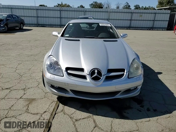 2005 Mercedes-Benz SLK 230/320 with VIN WDBWK56F05F043625, listed as a Copart auction lot 55623625 with 170,798 mi miles and Salvage title. Bid and sale history available at DreamBid. Image 13.