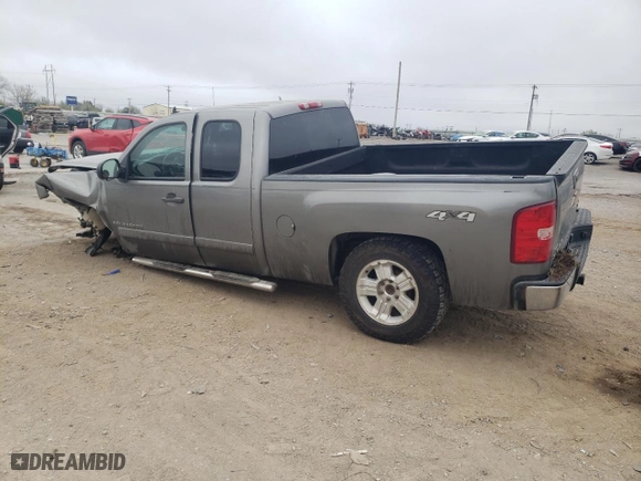 2008 Chevrolet Silverado 1500 Work Truck with VIN 1GCEK19078Z241652, listed as a Copart auction lot 50949585 with 166,467 mi miles and Salvage Title. Bid and sale history available at carsss.com. Image 2.