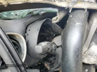 2019 Kia Forte S z VIN 3KPF34AD7KE056733, wystawiony jako Copart lot #54431675 z przebiegiem Nie podano mil oraz Szkoda całkowita • Salvage title. Historia ofert i sprzedaży dostępna na DreamBid. Obrazek 9.