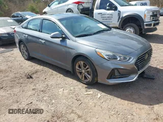 2018 Hyundai Sonata Limited with VIN 5NPE34AF9JH657259, listed as a IAAI auction lot 41601617 with 118,666 mi miles. Bid and sale history available at carsss.com. Image 1.