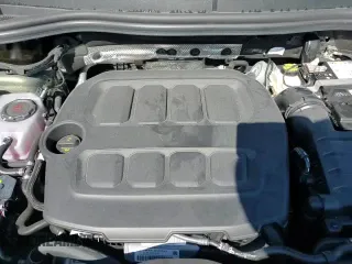 2025 Volkswagen Tiguan с VIN 3VVGR7RM7SM023408, выставлен на аукционе Copart как лот 71802135 с пробегом 296 миль миль и Списание • Salvage title. История ставок и продаж доступна на DreamBid. Изображение 14.